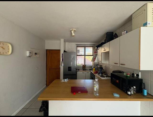 2 BEDROOM APARTMENT FOR SALE IN FERNDALE